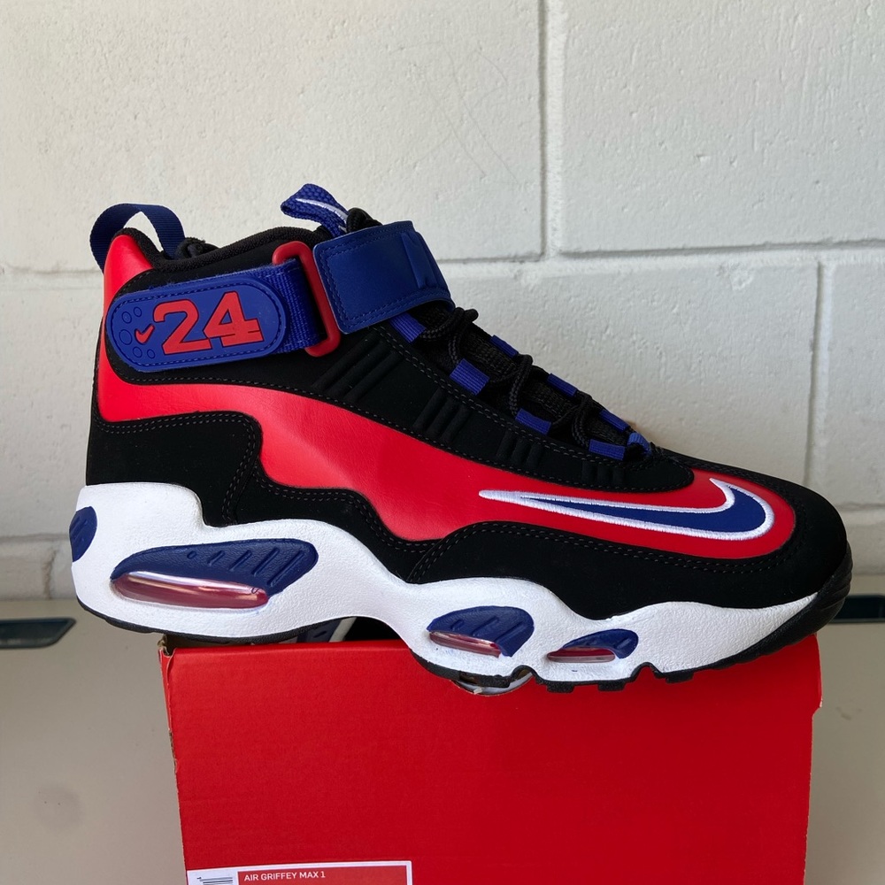 Brand new Nike air Griffey Max 1